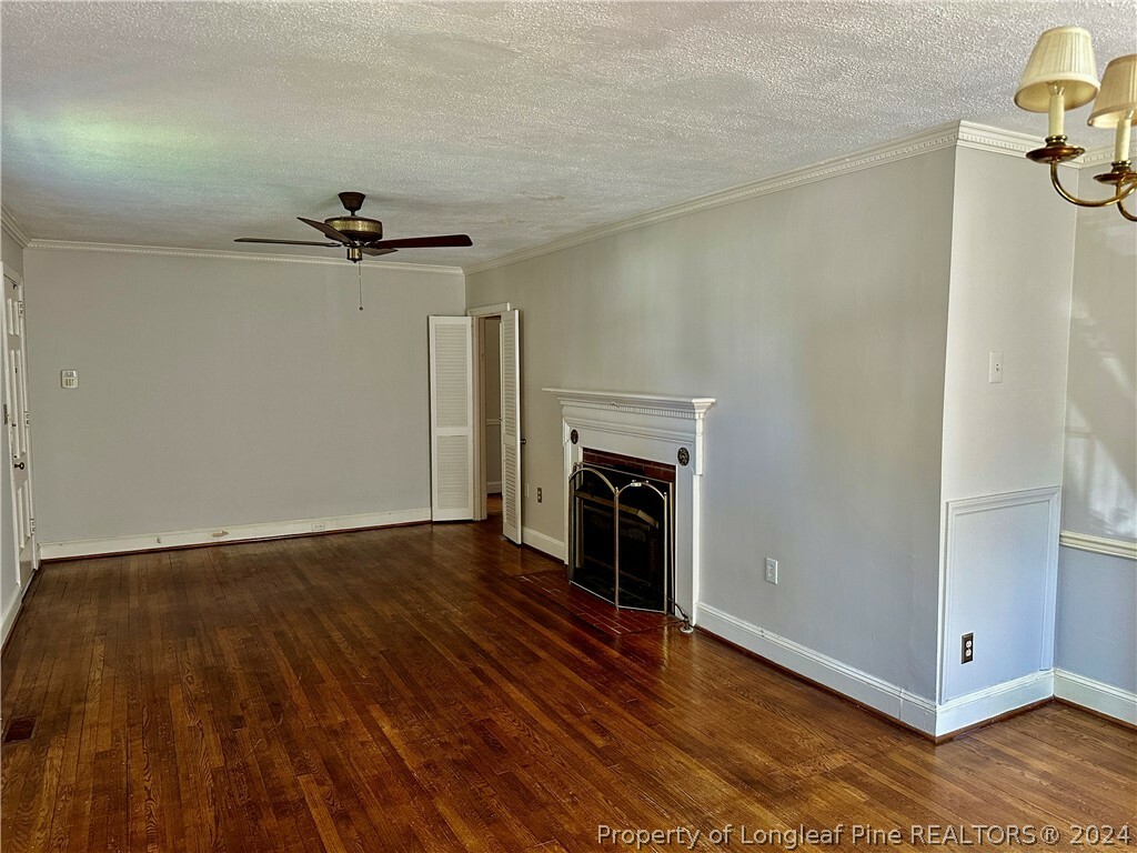 Property Photo:  1407 Summit Avenue  NC 28305 