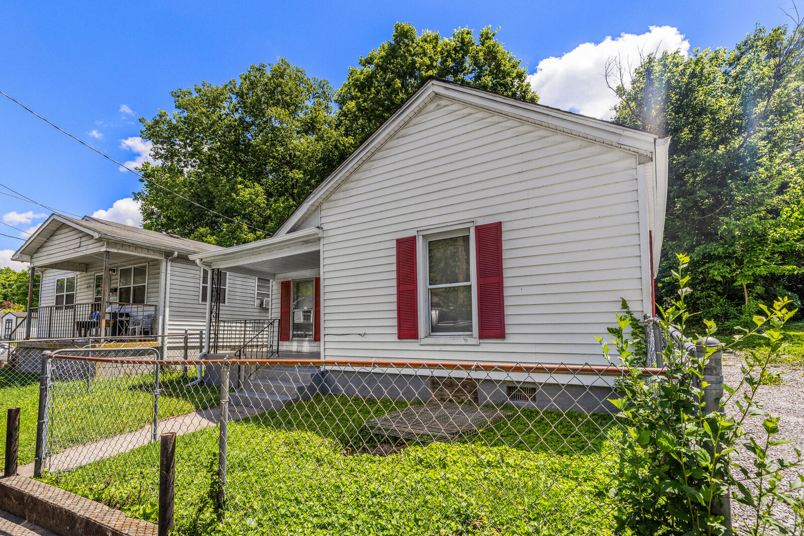 Property Photo: 858 Lylesville Street KY 40361