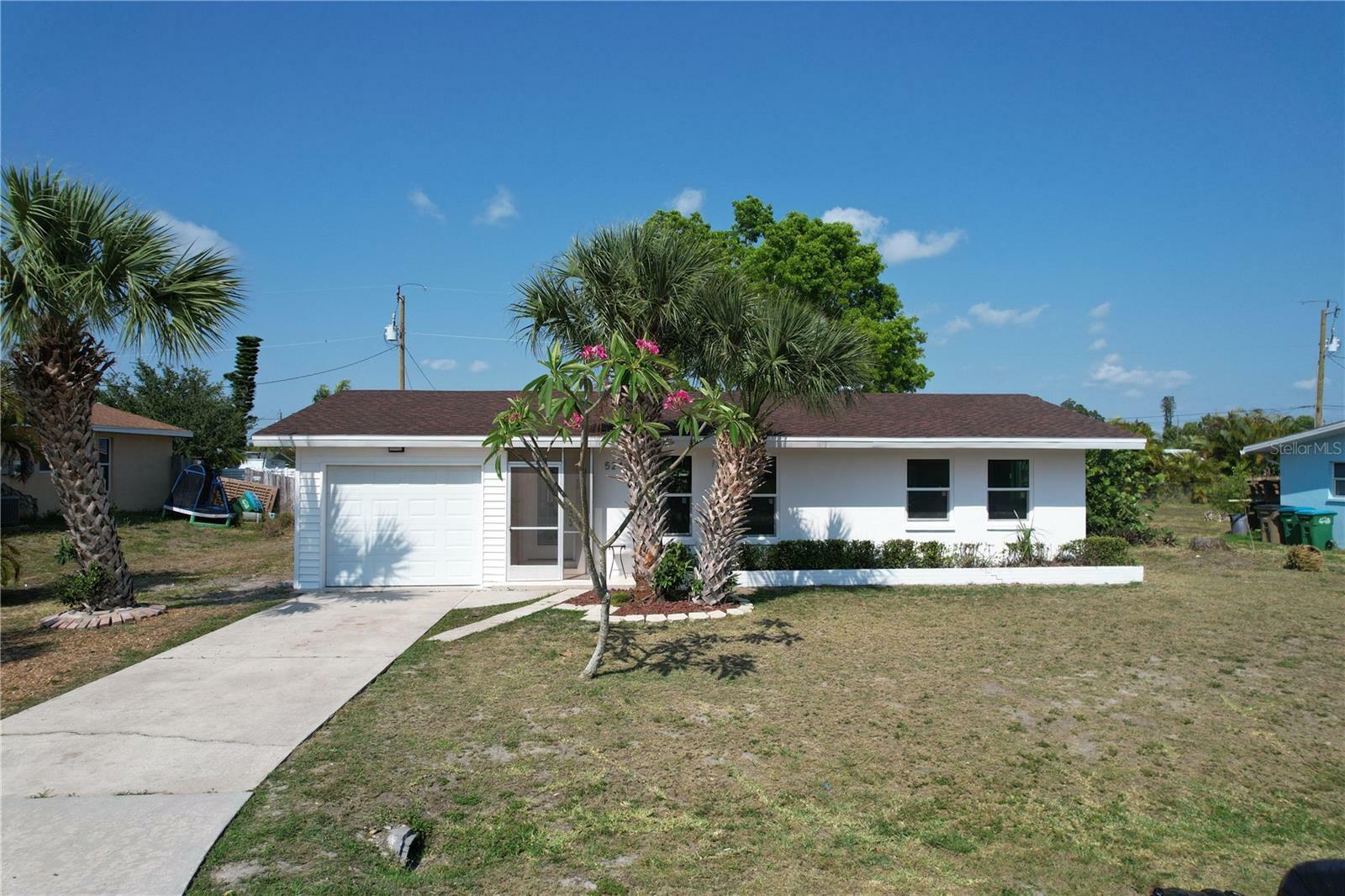 Property Photo:  5249 Pocatella Court  FL 33904 