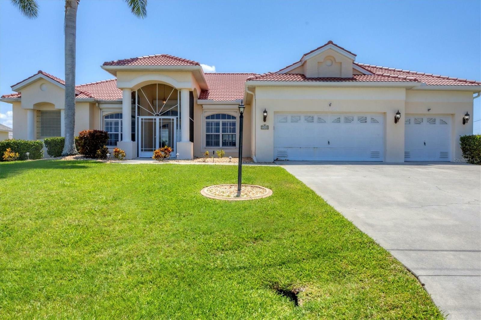 Property Photo:  17458 Medillin Court  FL 33955 