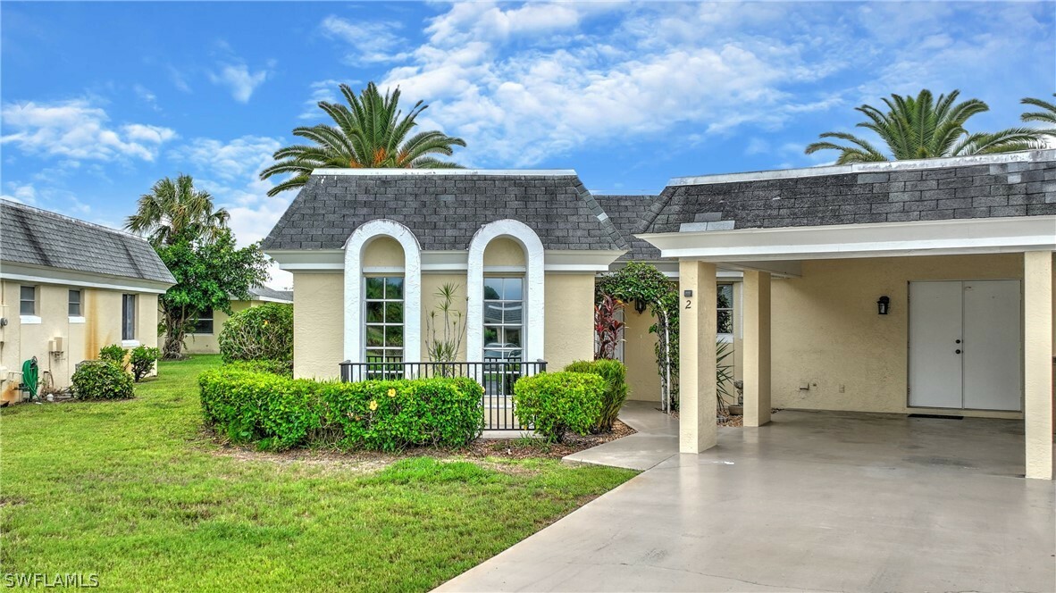 Property Photo:  2 Regency Court  FL 33936 