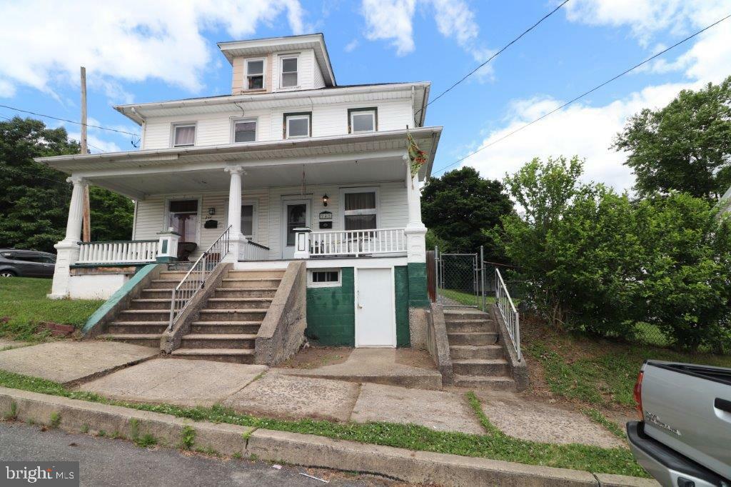 242 Carbon Street  Lehighton PA 18235 photo