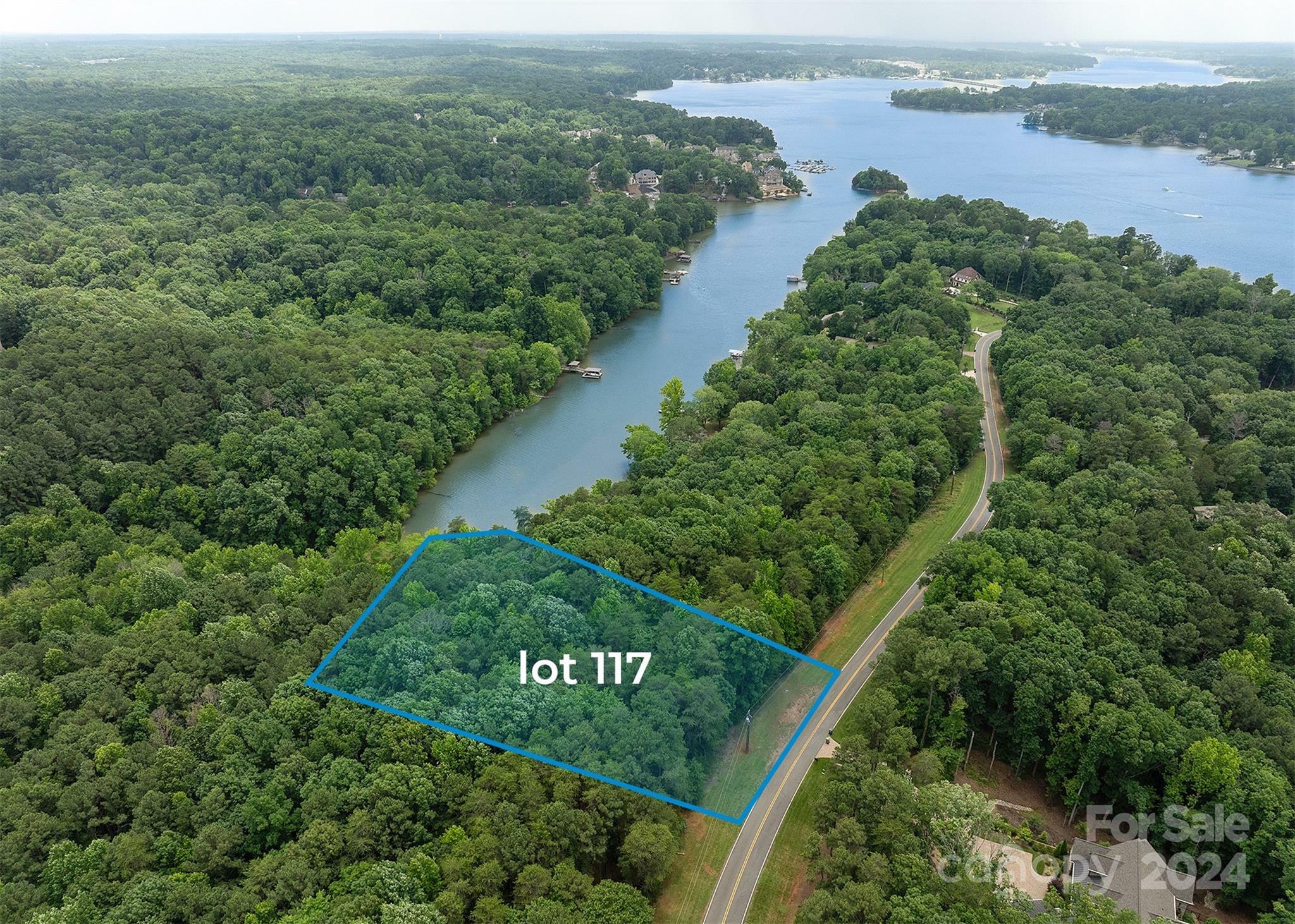 Property Photo:  8930 Island Point Road 117  NC 28278 