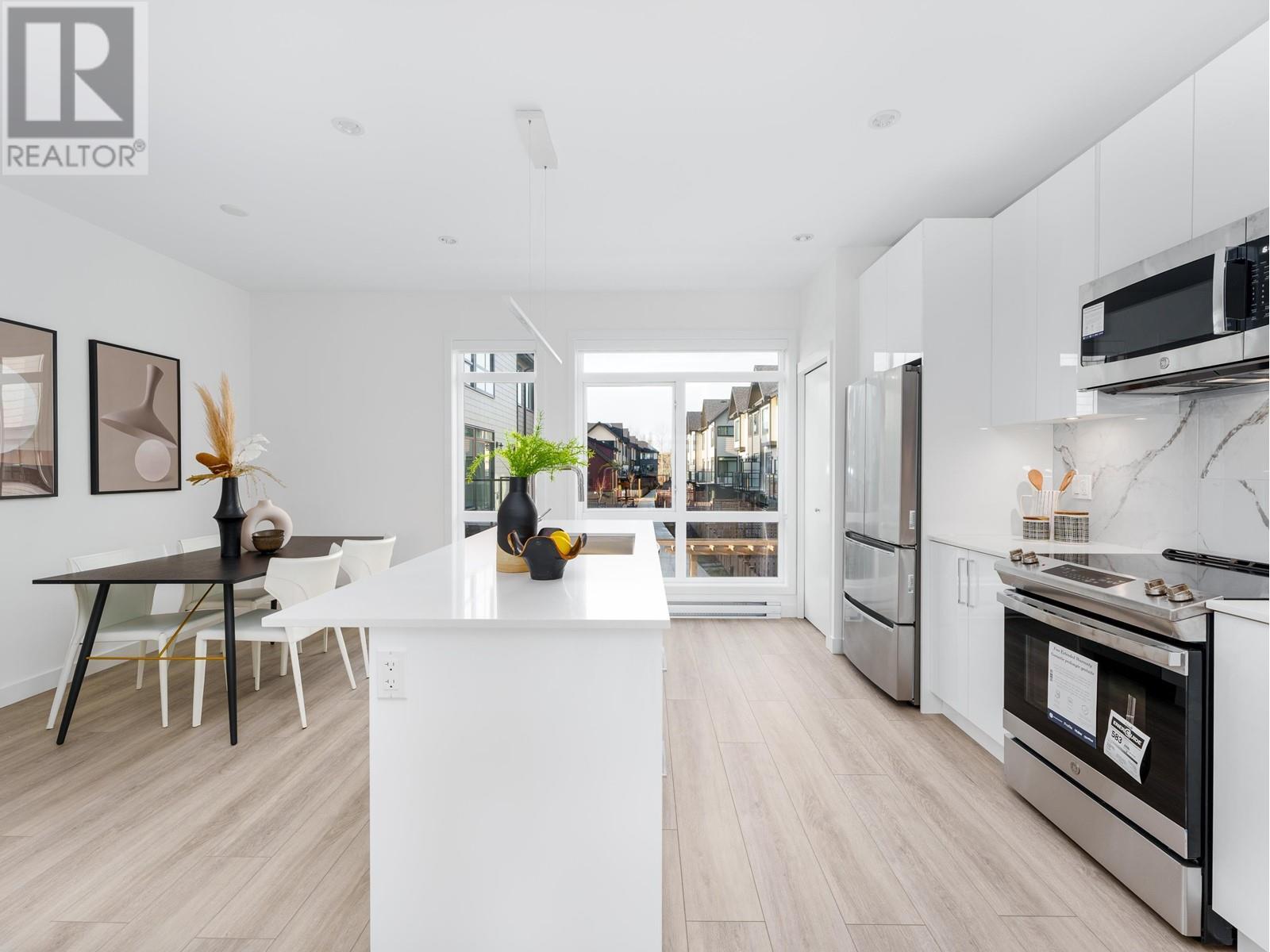 Property Photo: 4337 Boundary Road 21 BC V6V 1S8