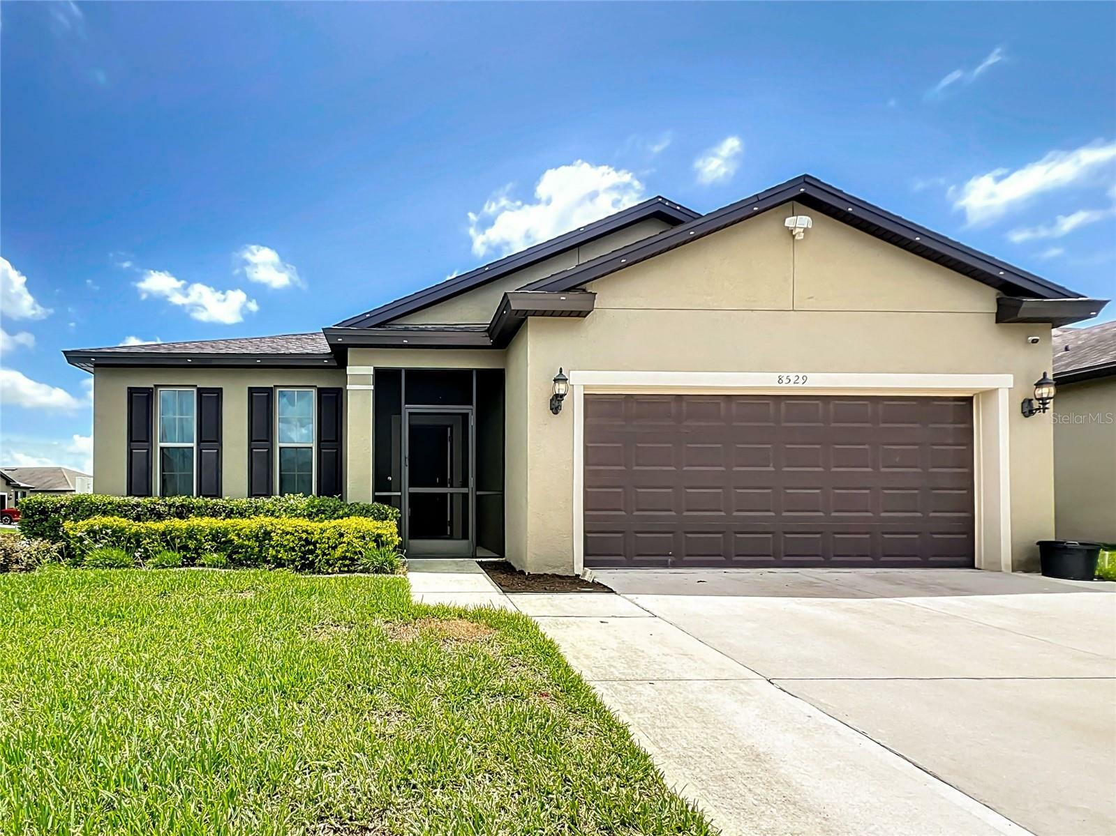 Property Photo:  8529 Rindge Road  FL 33868 