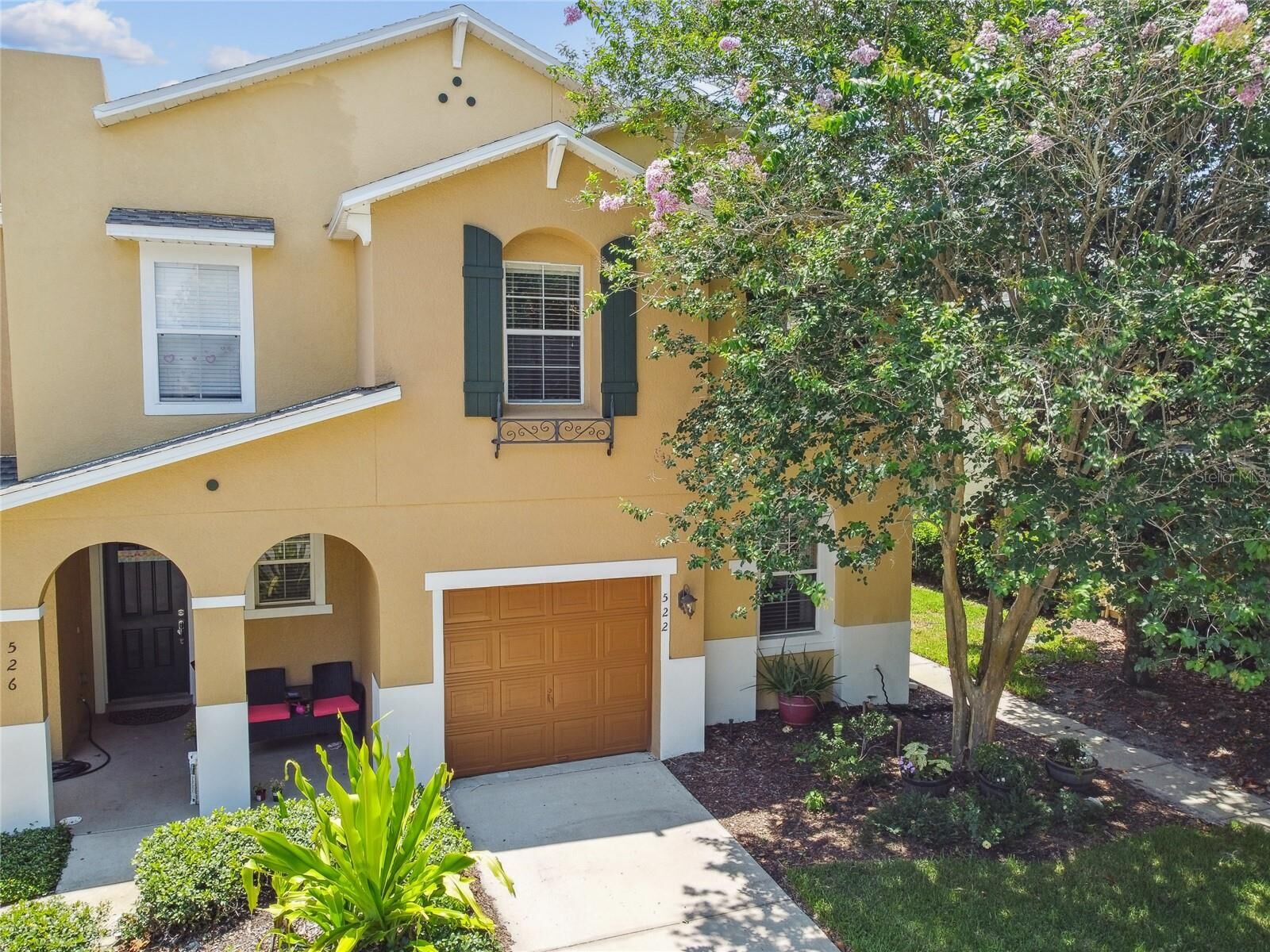Property Photo: 522 Penny Royal Place FL 32765