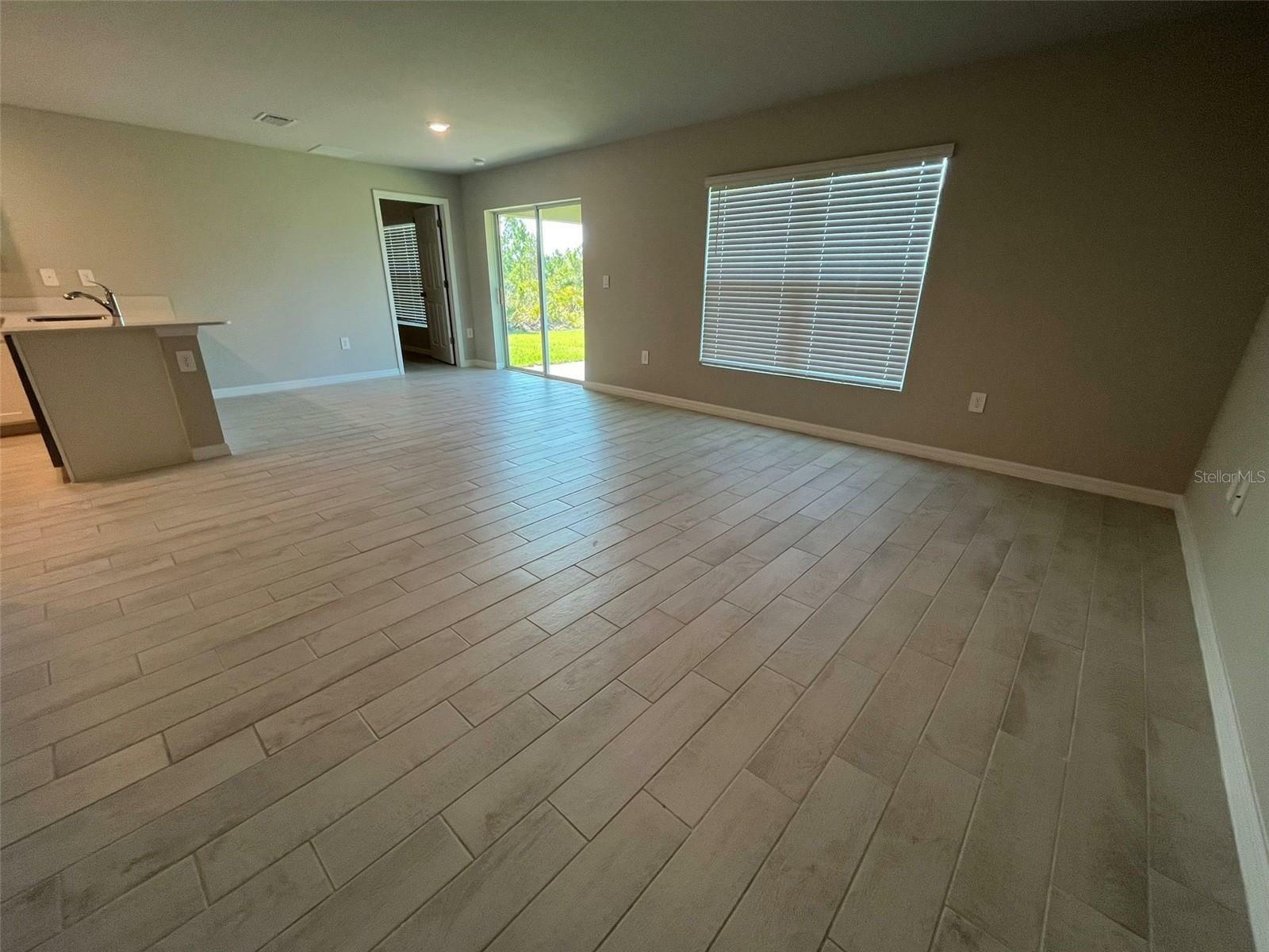 Property Photo:  12103 Alumna Avenue  FL 33981 