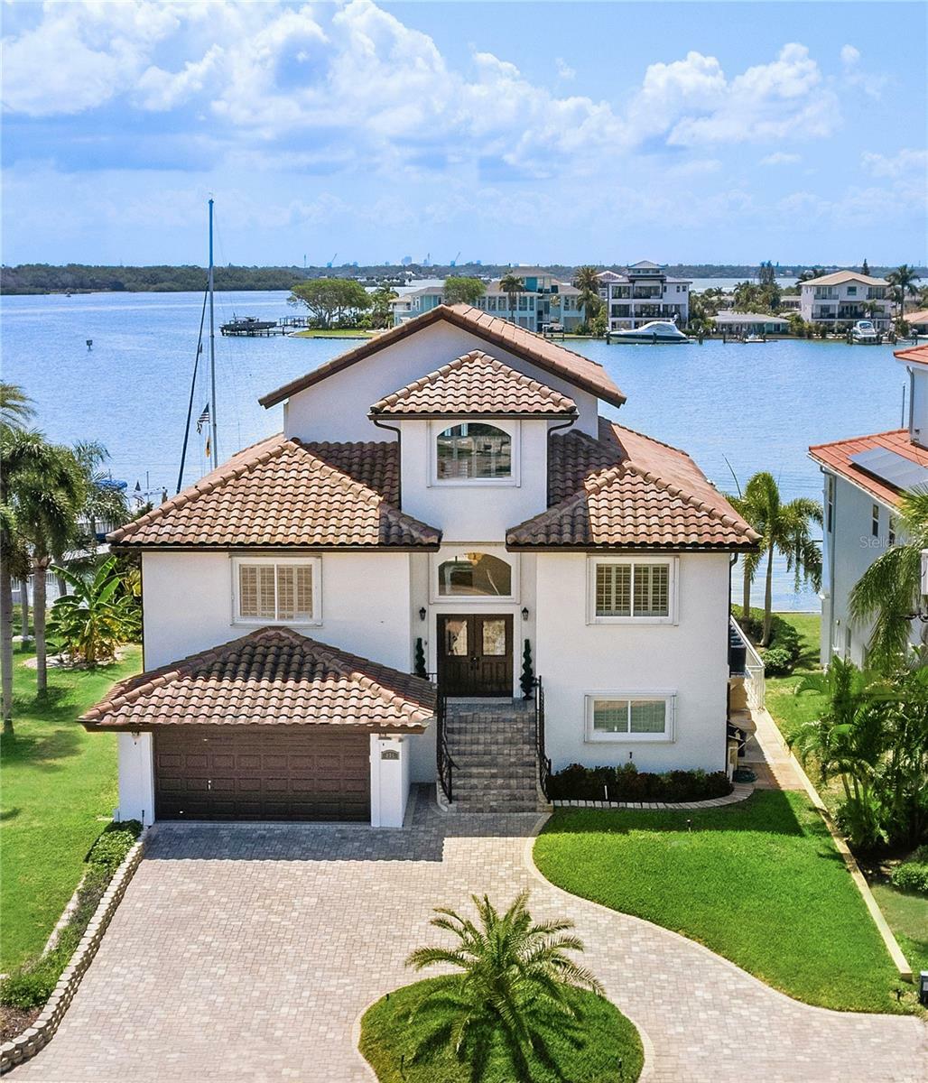 Property Photo:  876 Bay Point Drive  FL 33708 