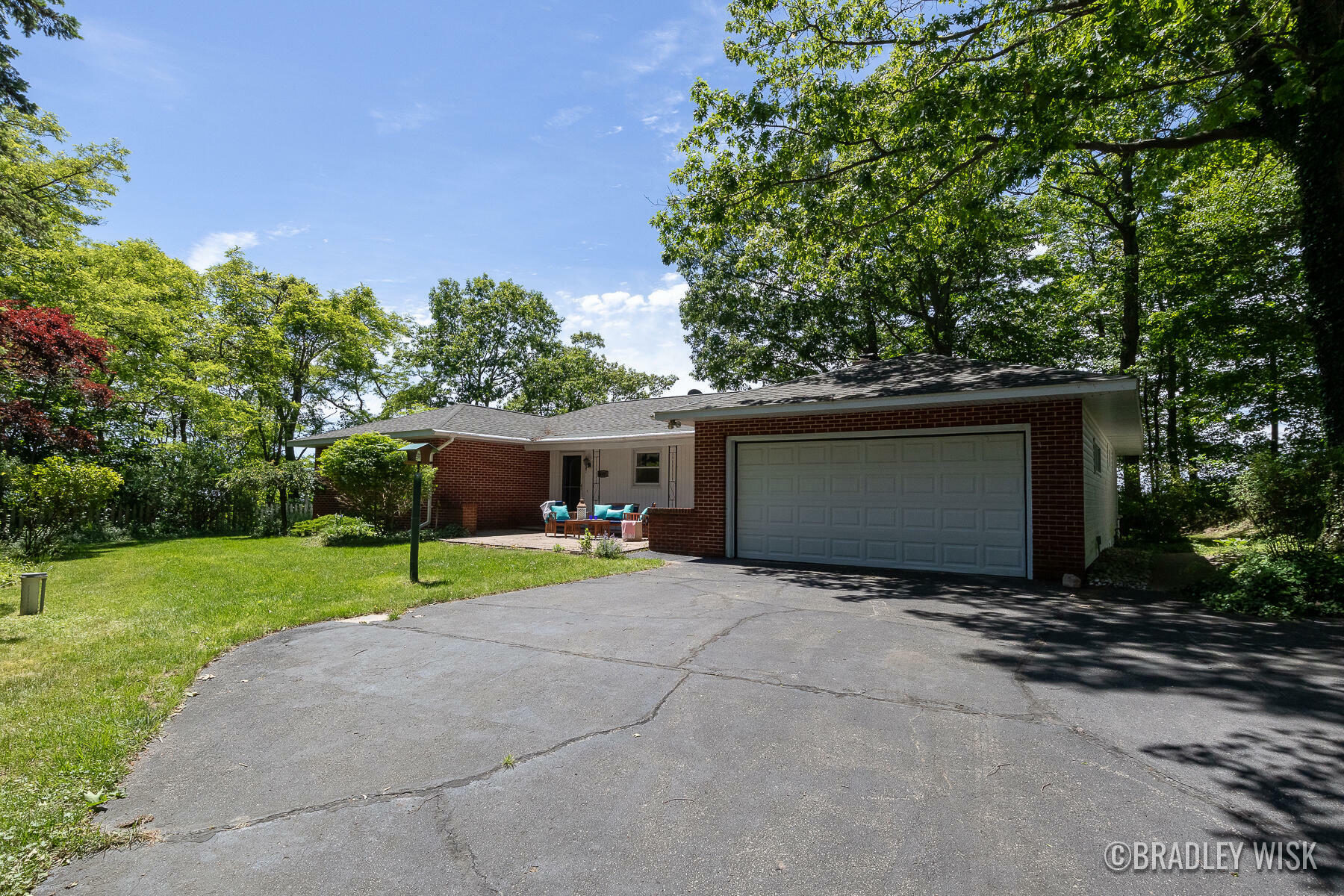 Property Photo:  4805 N Scenic Drive  MI 49461 