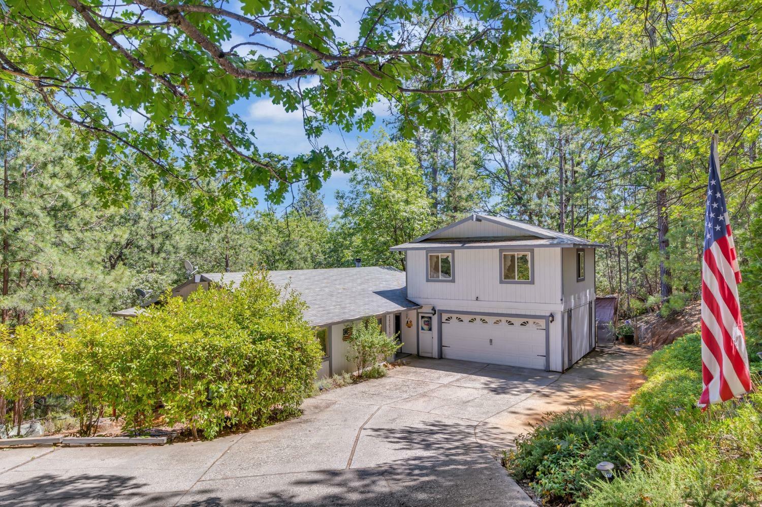 15071 Sky Pines Road  Grass Valley CA 95949 photo