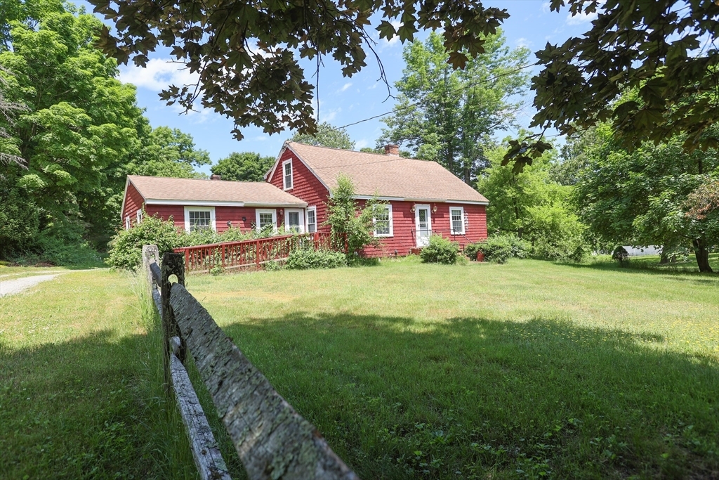 Property Photo:  691-693 Old Bedford Rd  MA 01742 