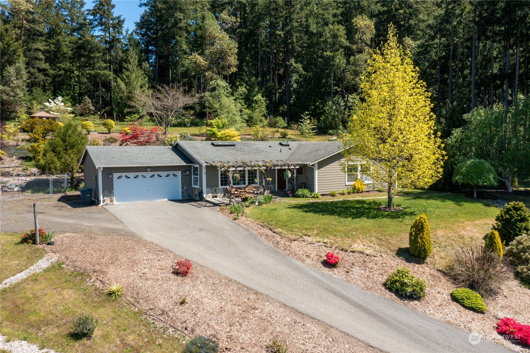 Property Photo:  10411 NW 27th Avenue NW  WA 98332 