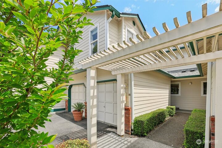 Property Photo: 1131 115th Street SW B2 WA 98204