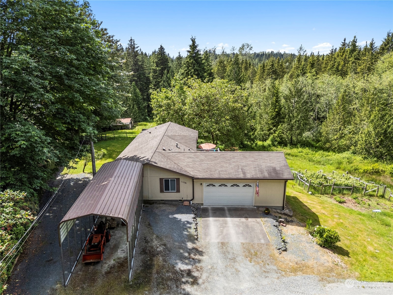 Property Photo:  11720 Woods Lake Rd  WA 98272 