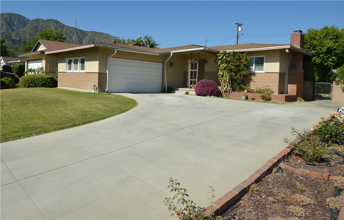 Property Photo:  820 Edie Drive  CA 91010 