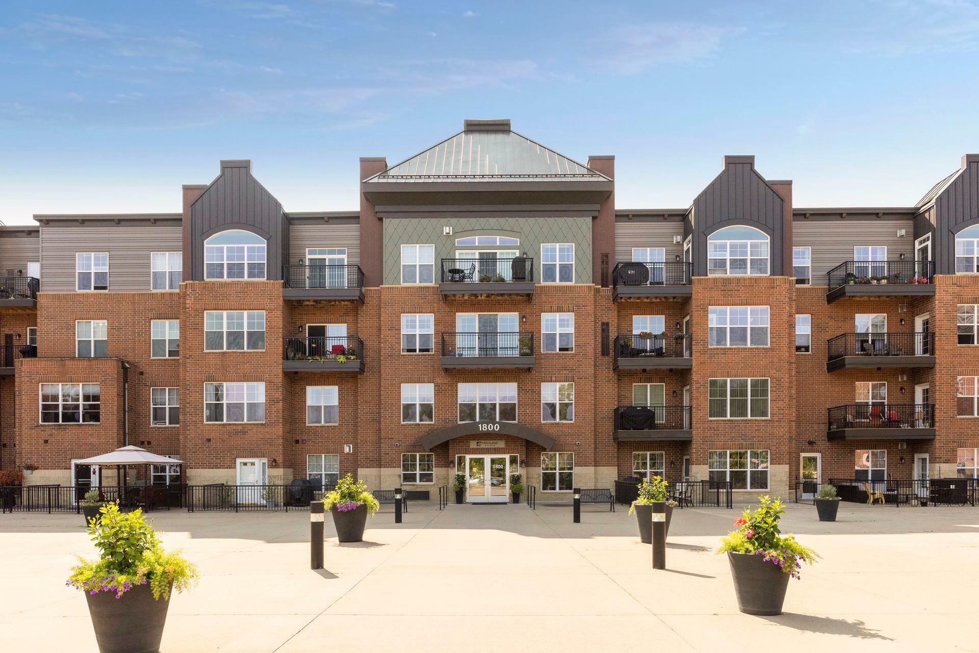 Property Photo: 1800 Graham Avenue 403 MN 55116