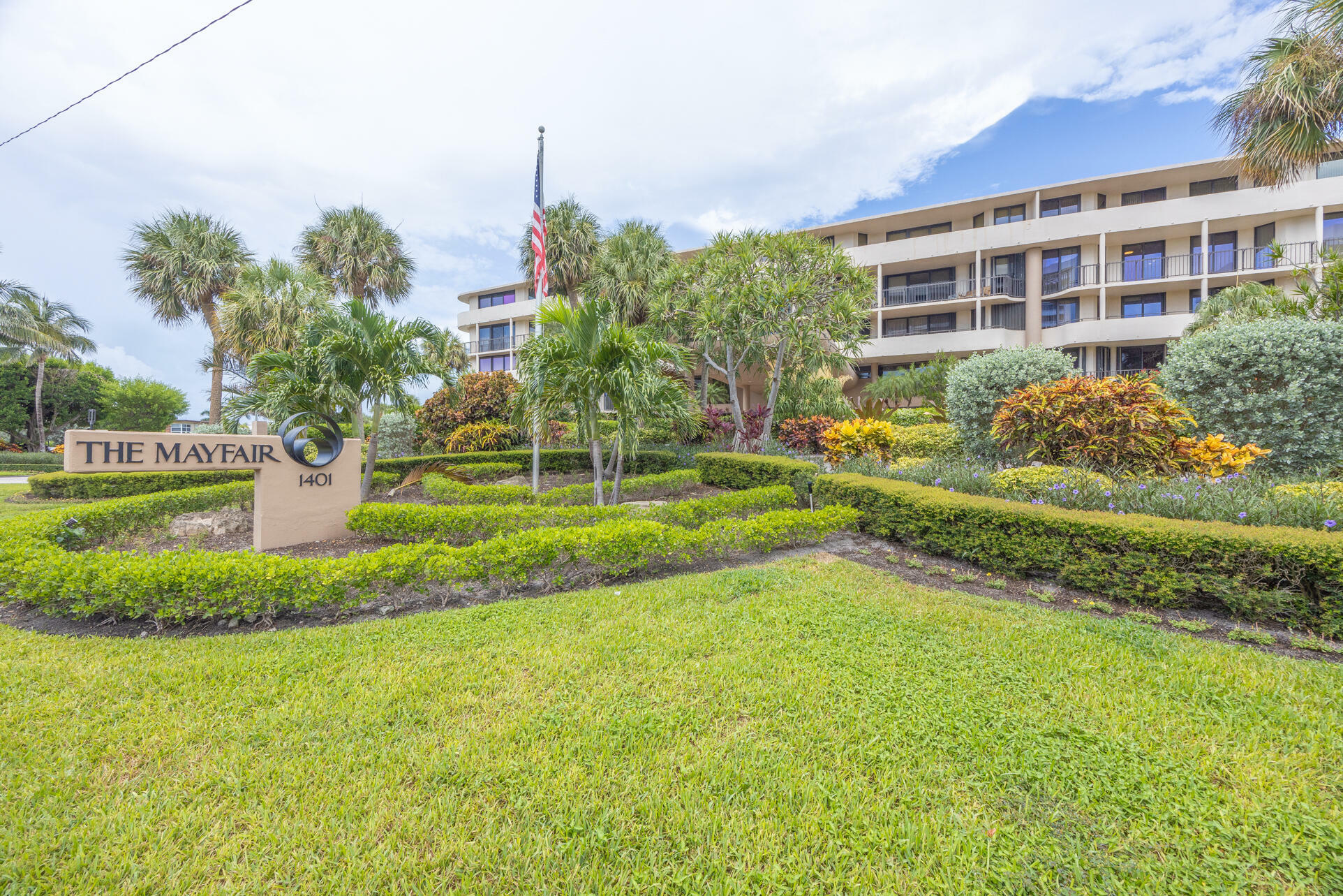 Property Photo:  1401 S Ocean Boulevard 5030  FL 33432 