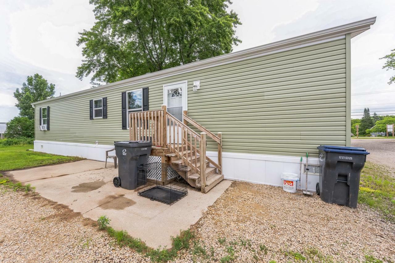 Property Photo:  525 Main Street 5  WI 53949 