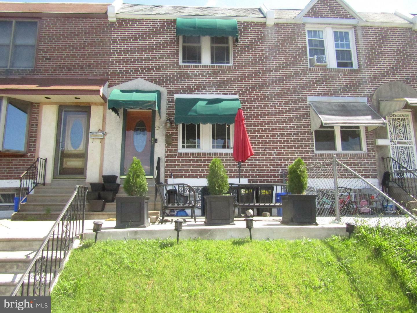 Property Photo:  2547 S 75th Street  PA 19153 