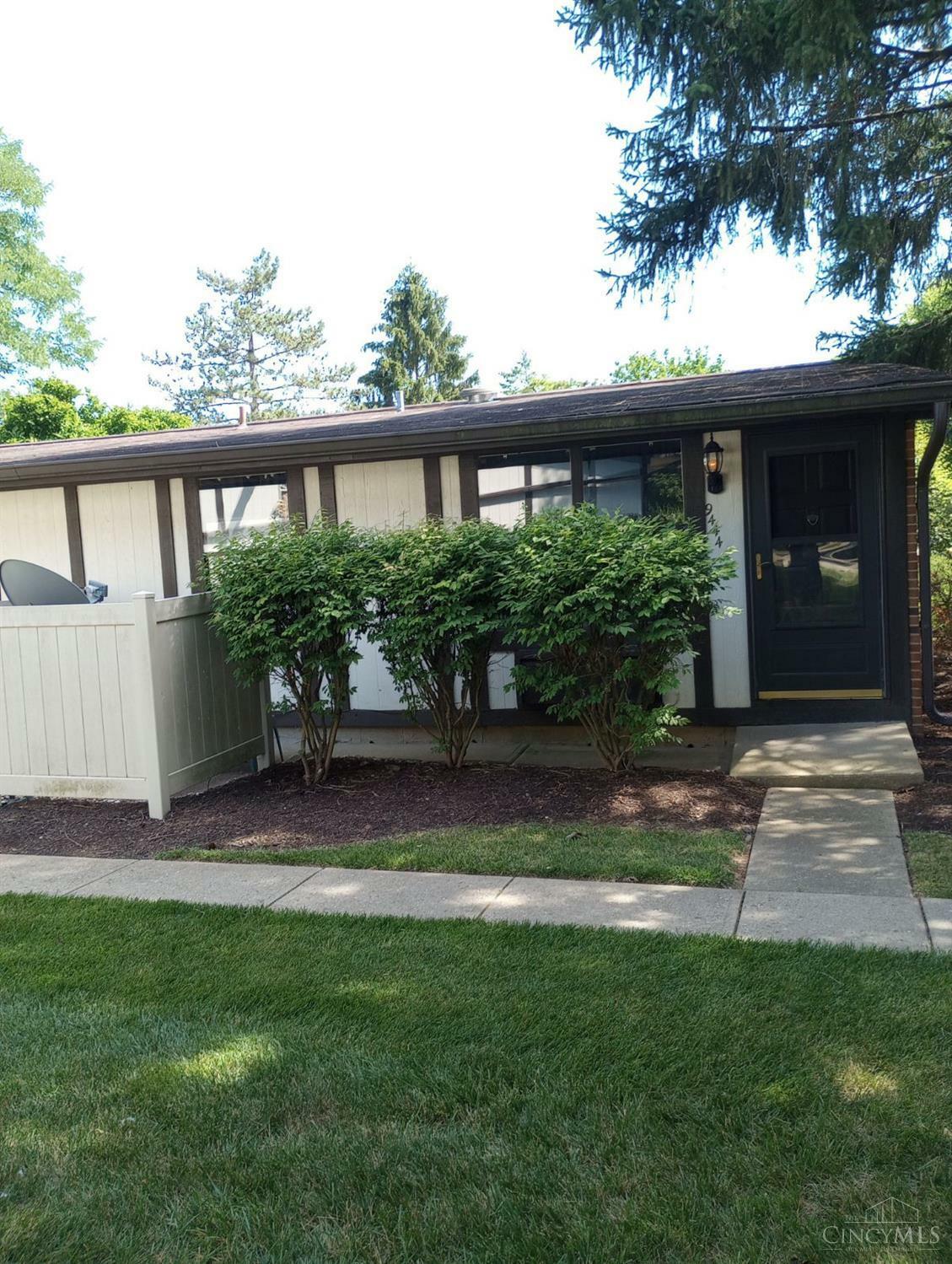 Property Photo:  9444 Willowgate Drive  OH 45251 