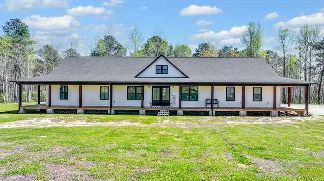 Property Photo:  616 Co Rd 130  AL 35966 