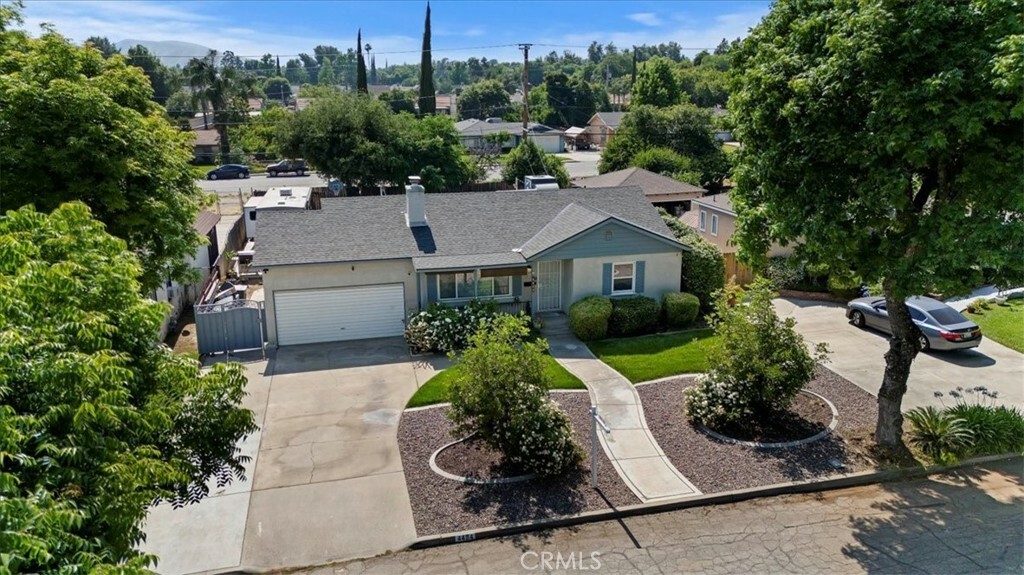 Property Photo:  4494 N Pershing Ave  CA 92407 