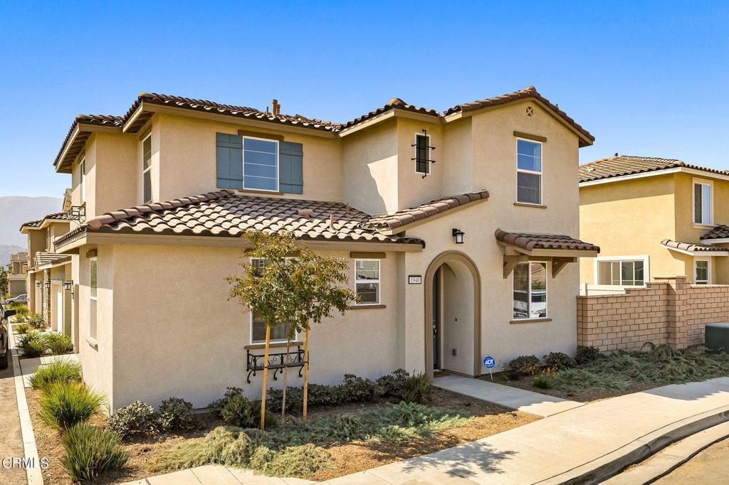 Property Photo: 1940 Tangelo Way CA 93060