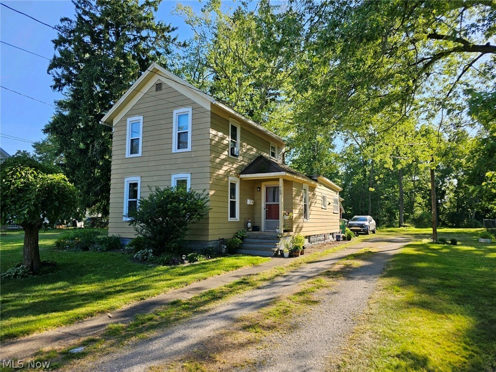 Property Photo:  768 Liberty Street  OH 44077 