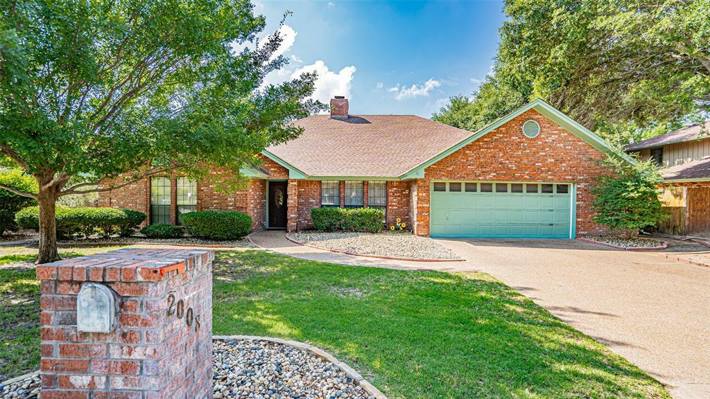 Photo de la propriété:  2008 W Mimosa Lane  TX 76401 