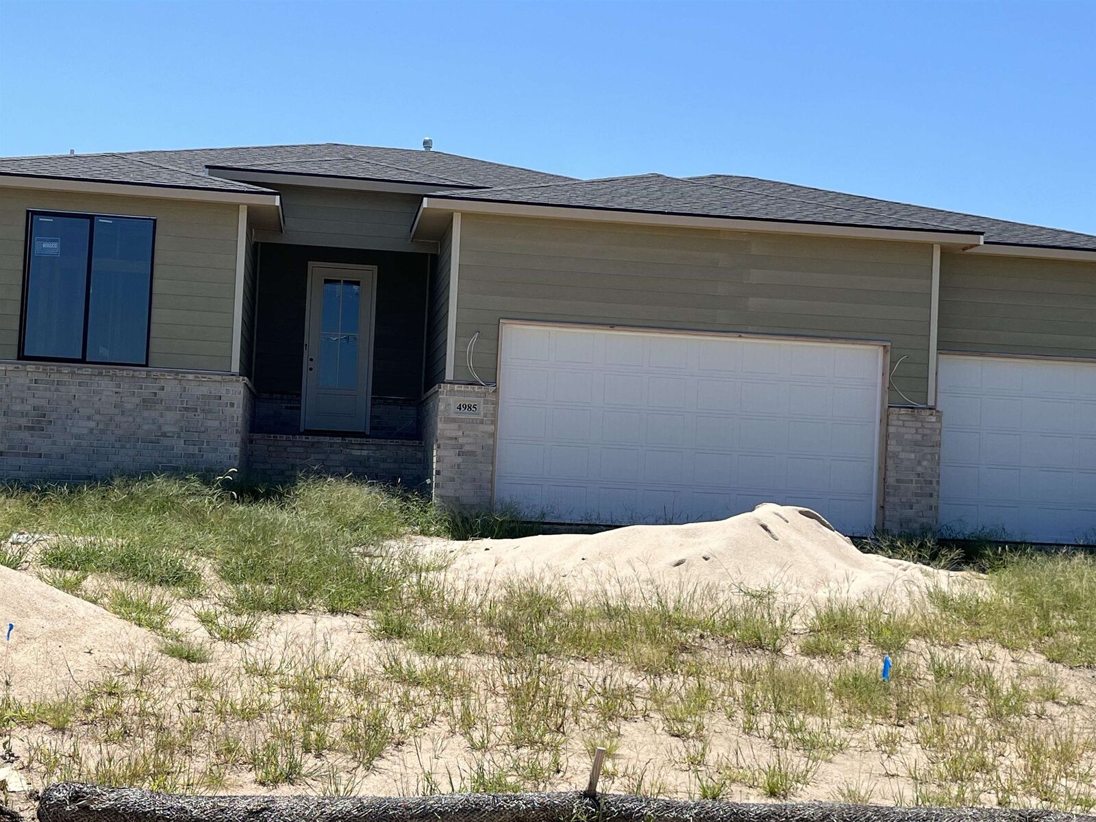 Property Photo: 4985 Emerald KS 67101