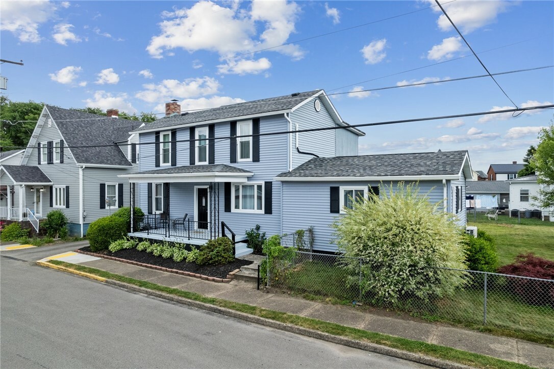 Property Photo:  104 Good Street  PA 15477 