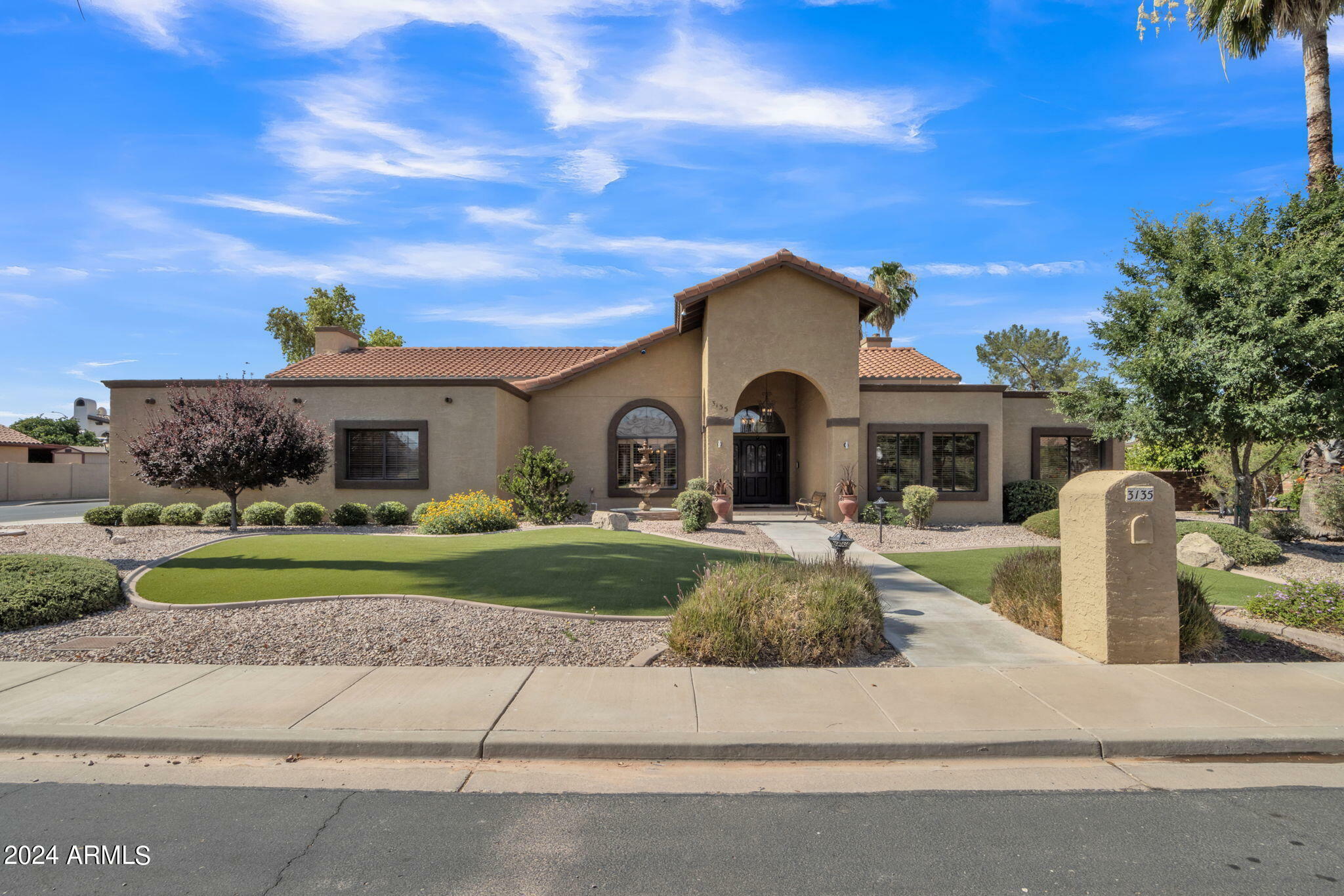 Property Photo:  3135 E Enrose Circle  AZ 85213 