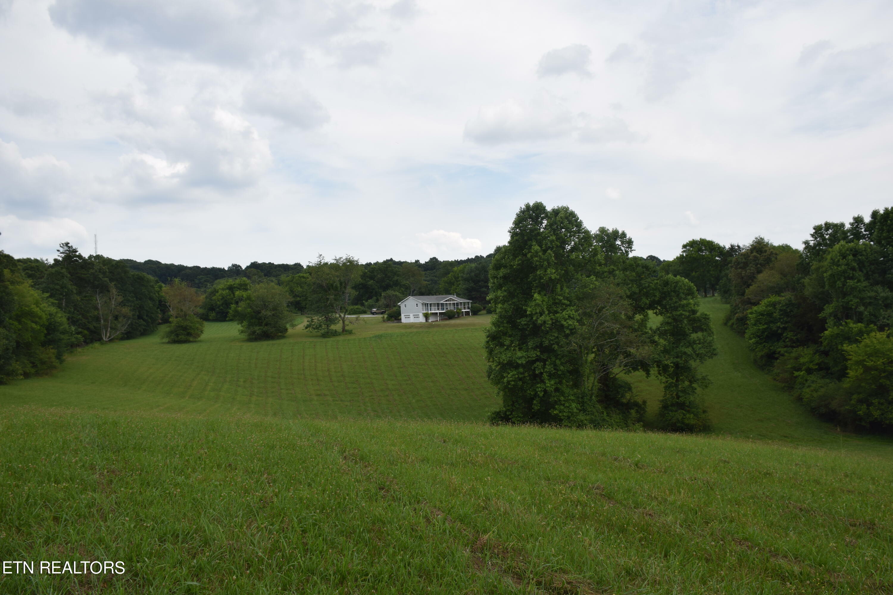 Property Photo:  6715 Happy Hollow Rd  TN 37771 