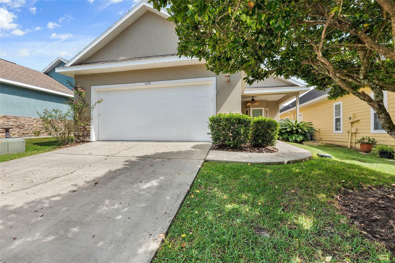 Property Photo:  1125 NW 120th Way  FL 32606 