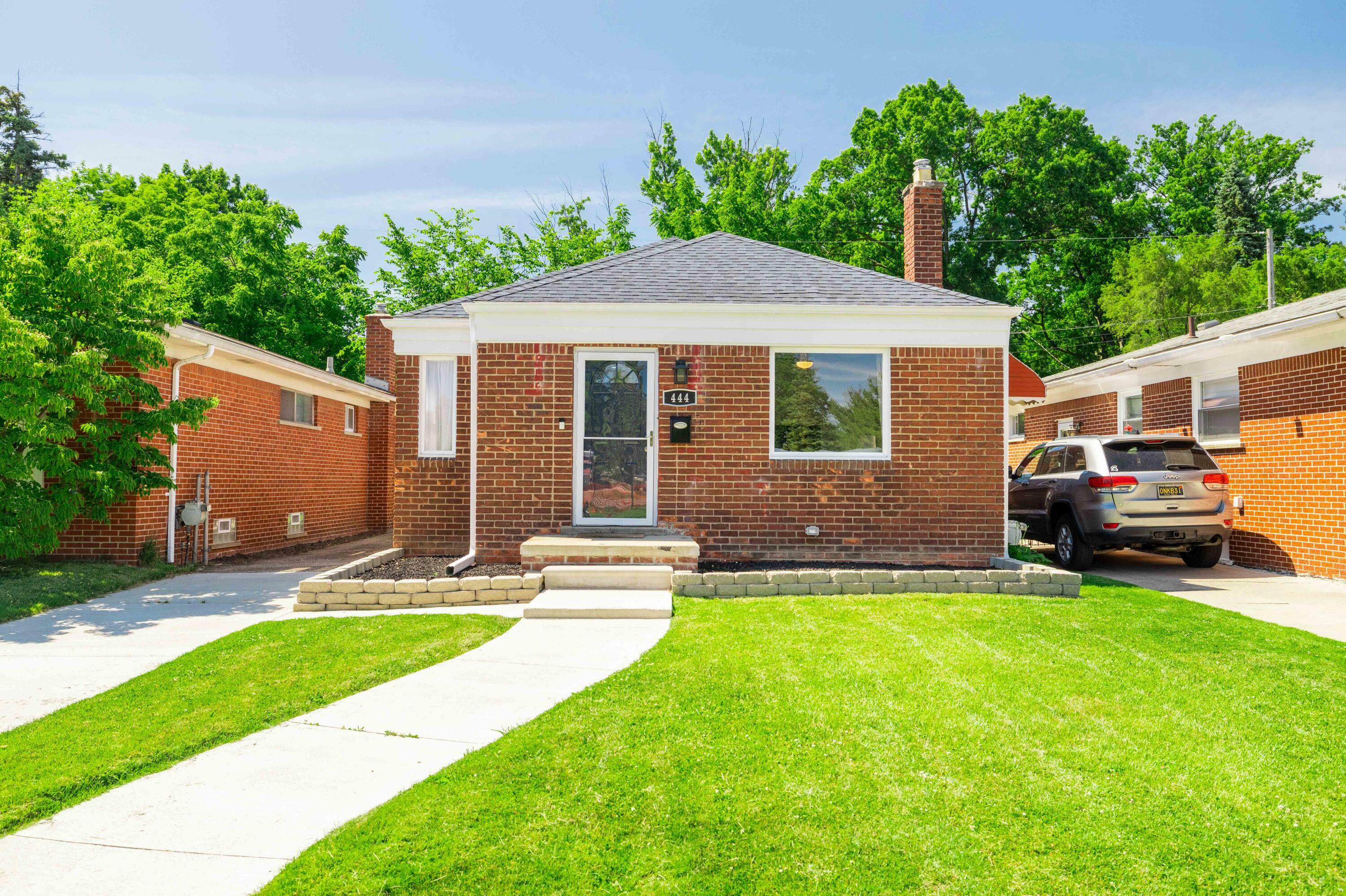 Property Photo:  444 University  MI 48220 