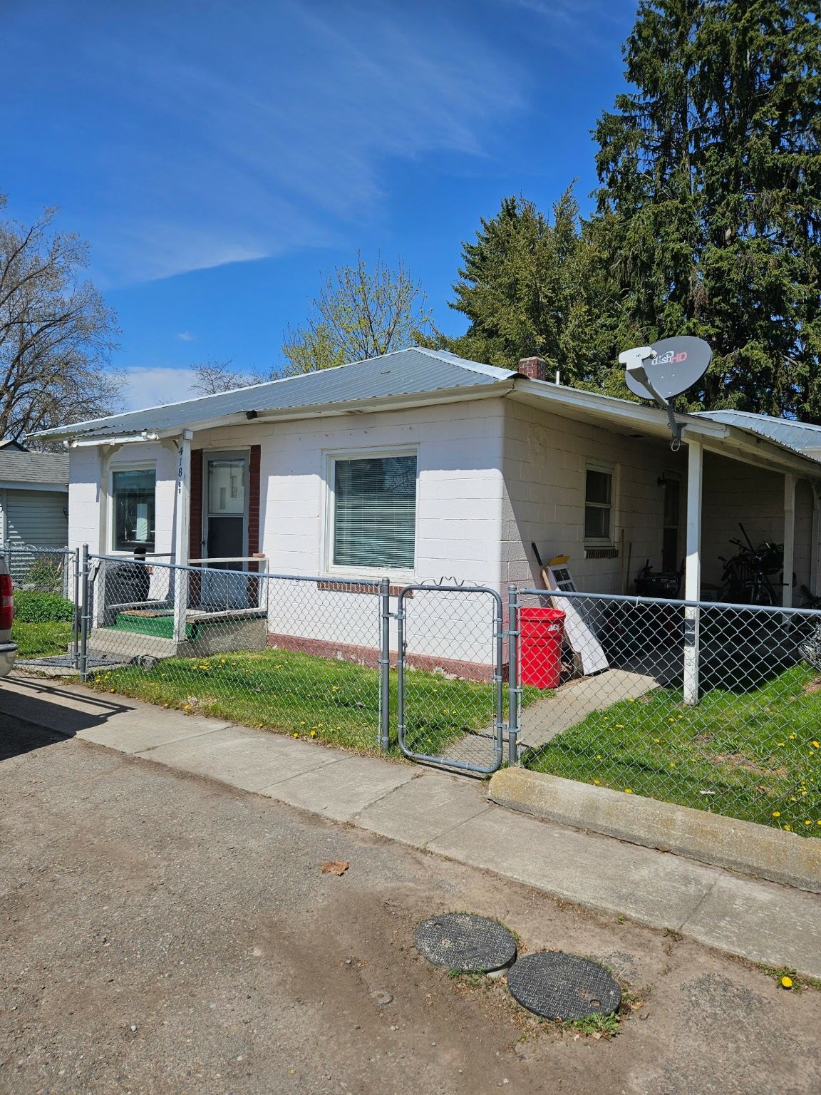 Property Photo: 418 & 418 1/2 Buchanan Street SW MT 59864