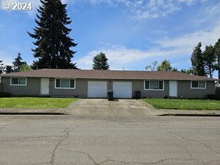 486 52nd St  Springfield OR 97478 photo
