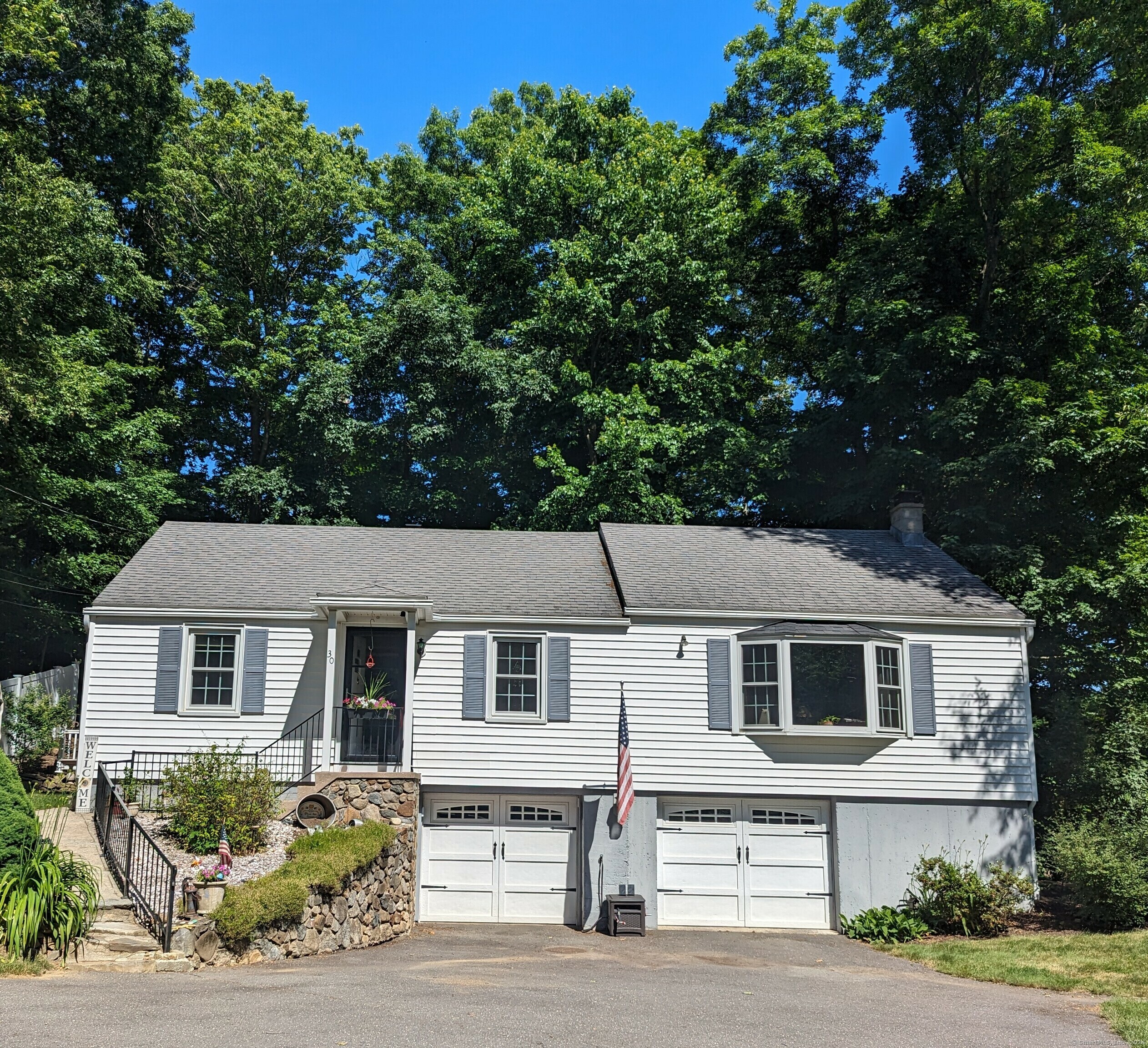 Property Photo:  30 Greenwood Drive  CT 06712 