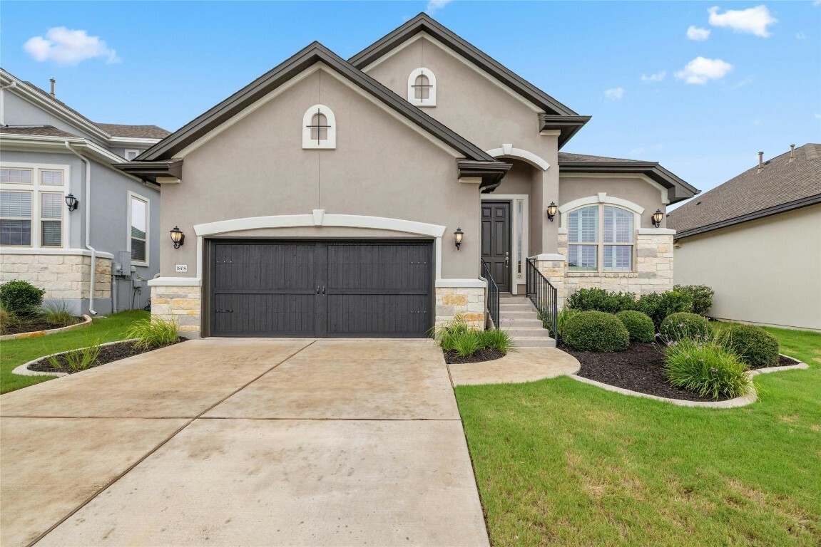 Property Photo: 1808 Ficuzza Way TX 78641