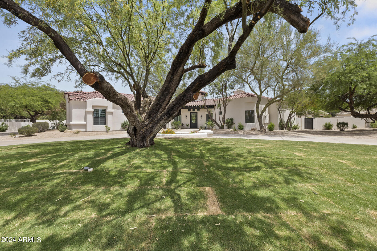Property Photo: 8518 E Wood Drive AZ 85260