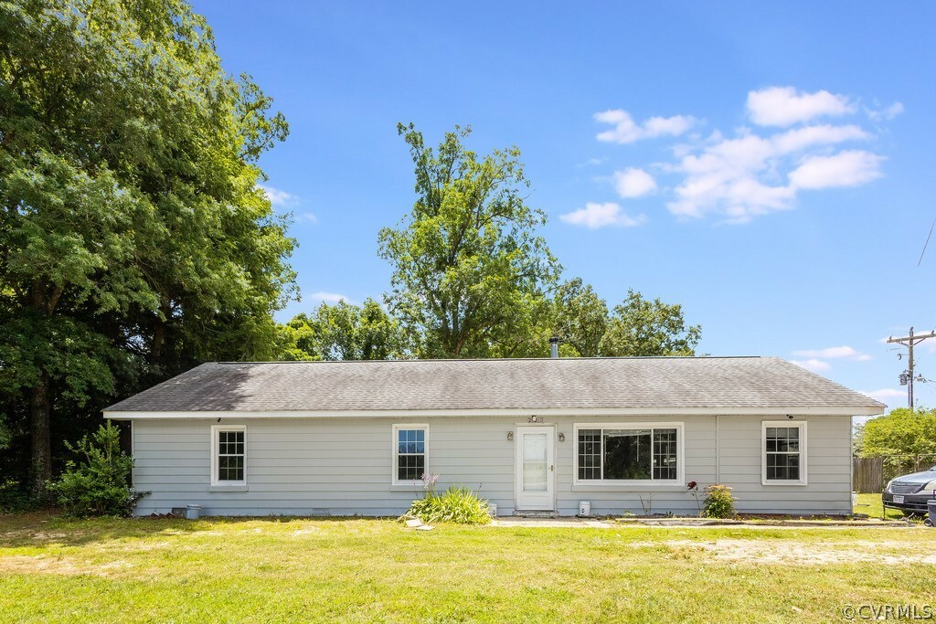 Property Photo:  20213 McKenney Highway  VA 23882 