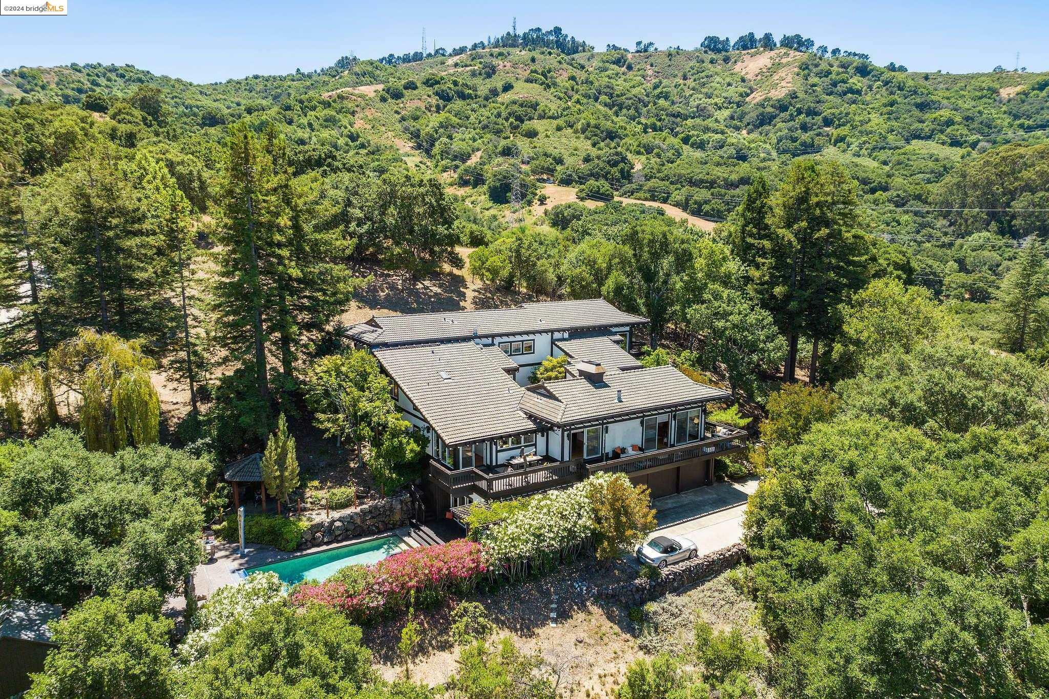 271 Monte Vista Ridge Rd  Orinda CA 94563 photo