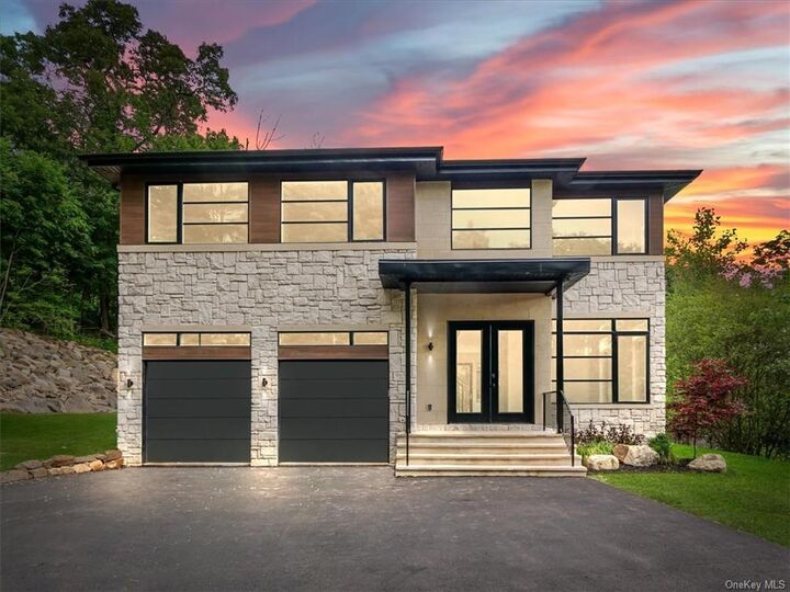 Home for sale in Sloatsburg 8 Rock Hill Drive, Sloatsburg, NY 10974