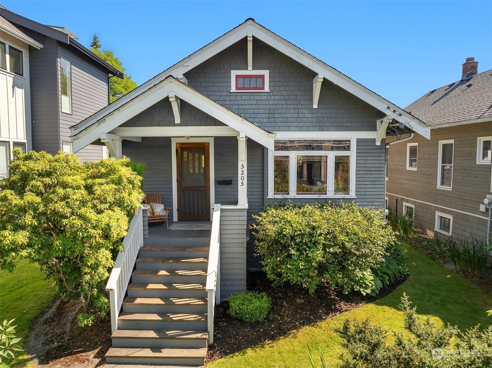 Property Photo:  5205 S Mayflower Street  WA 98118 