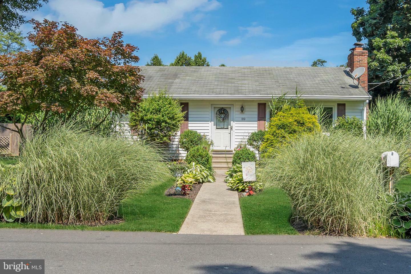 Property Photo:  109 Sunset Avenue  NJ 08540 