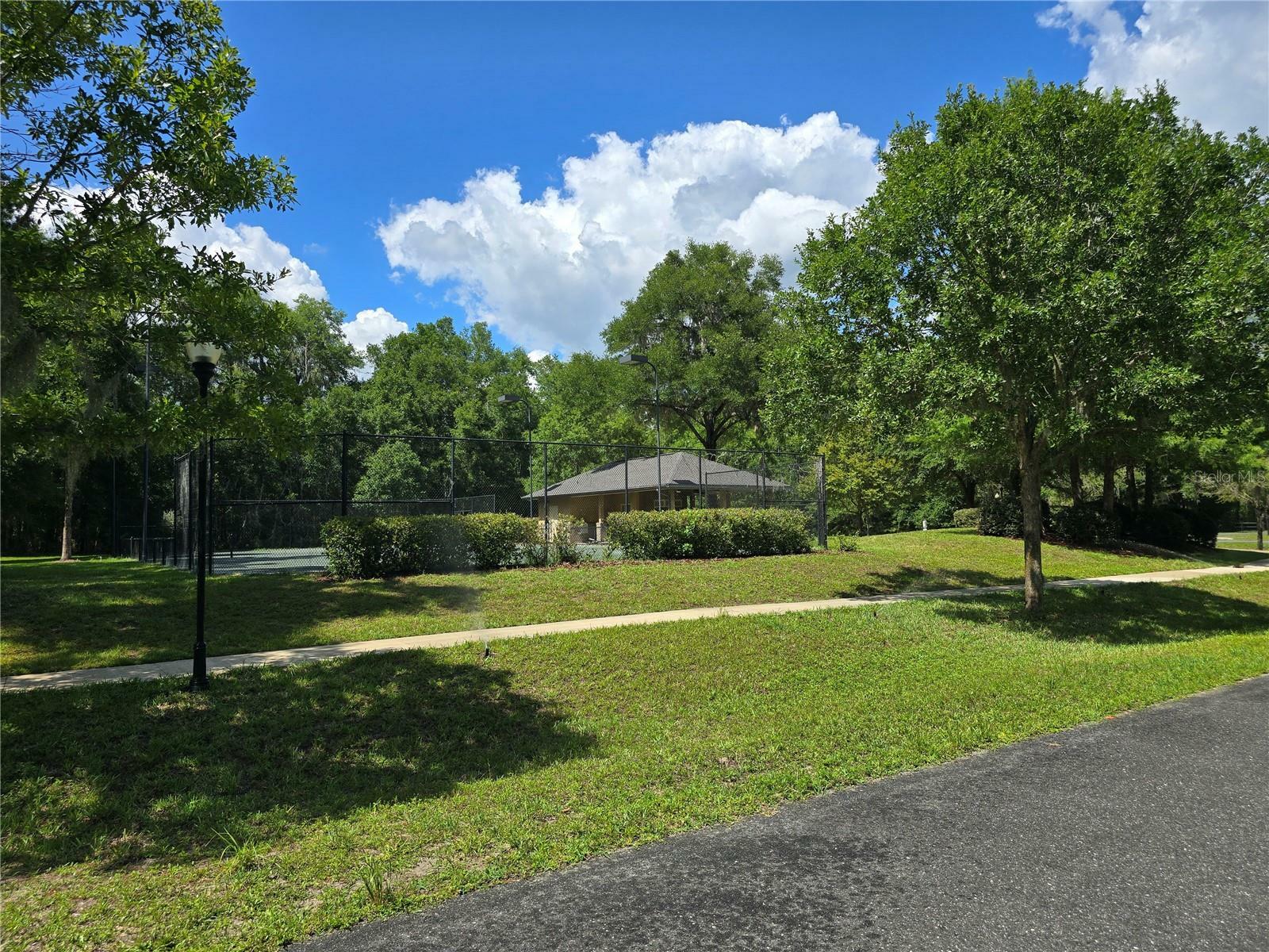 Property Photo:  8985 NW 58th Lane  FL 32653 