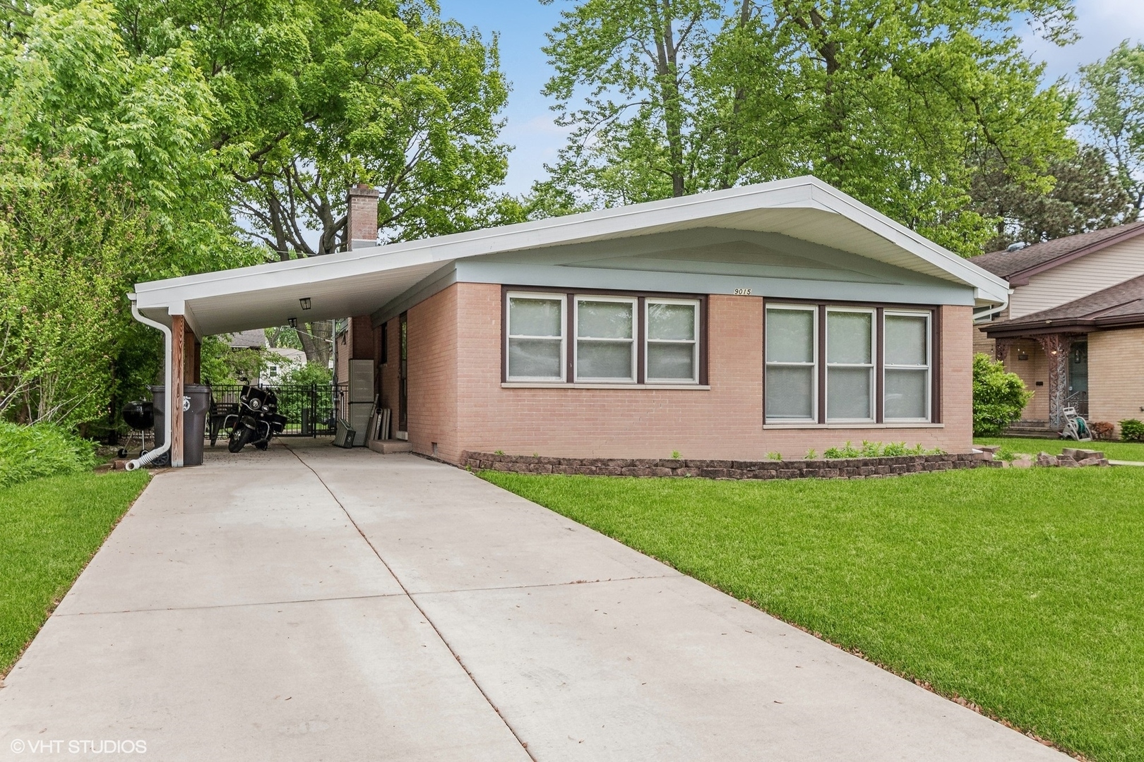 Property Photo:  9015 Sleeping Bear Road  IL 60076 