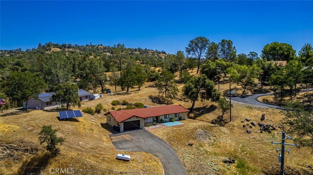 Property Photo:  29165 Revis Road  CA 93614 