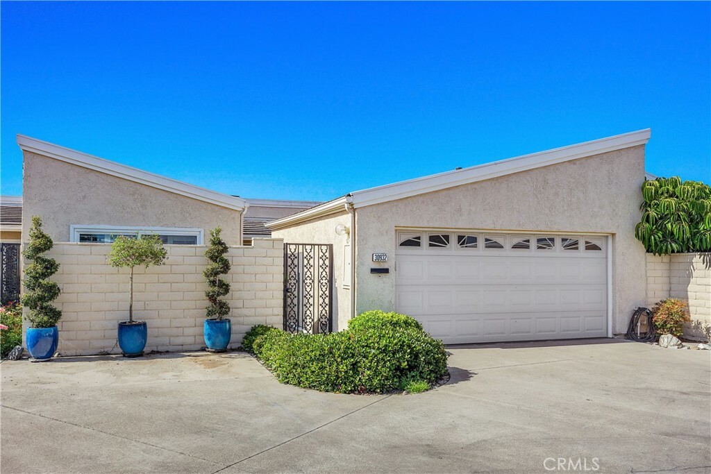 Property Photo:  30932 Lucia Lane  CA 92677 