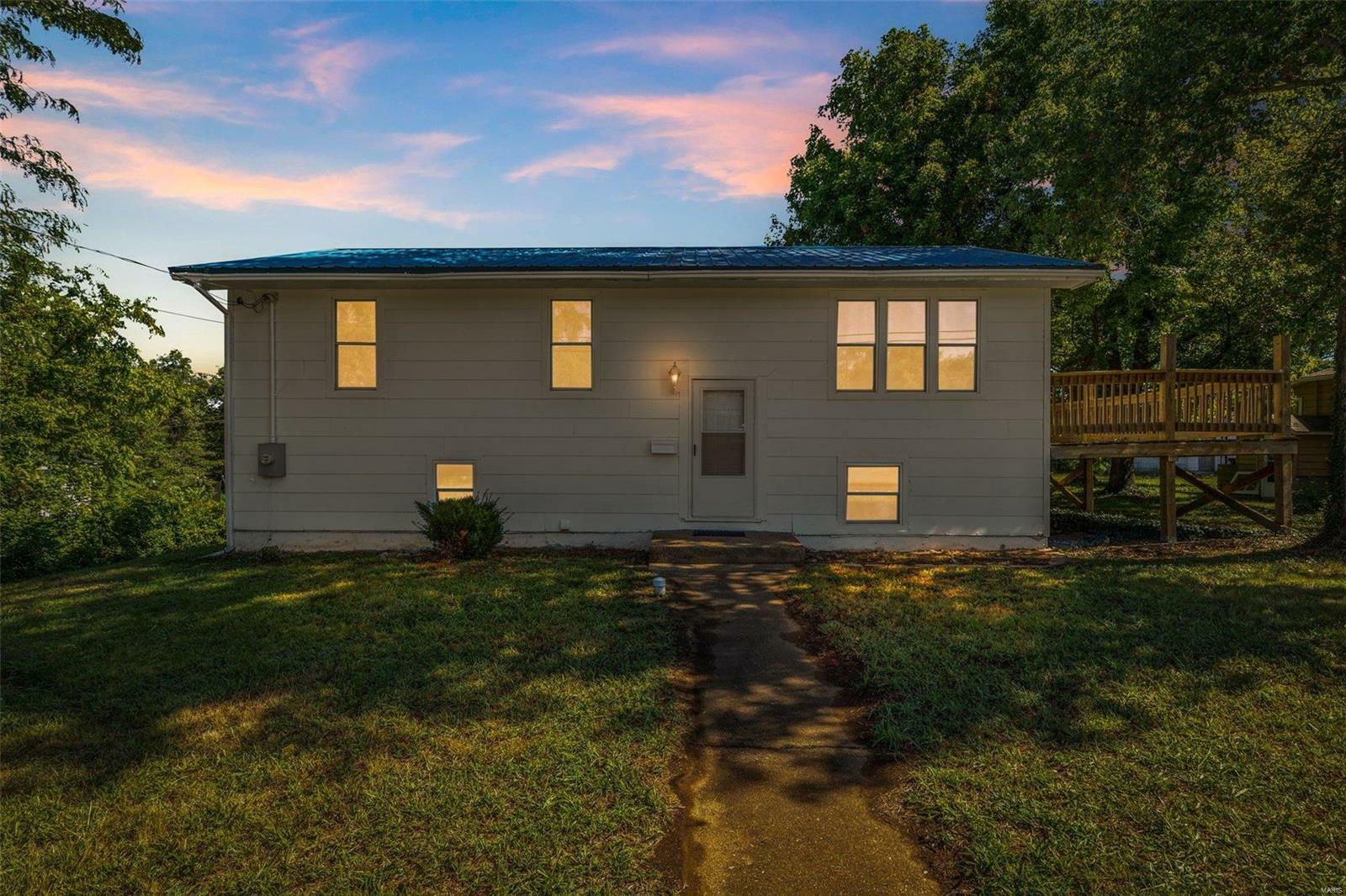 Property Photo:  404 Lewis Street  MO 63601 